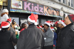Giving Continues in Auburn Gresham – Miracle on 79th Street